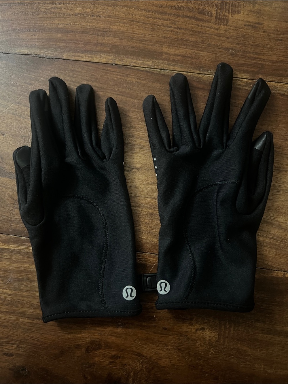 Lululemon Black Tech Gloves with Logo
